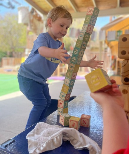 child painting
